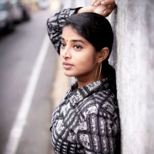 Sheela Rajkumar Instagram - Better in black
.
.
.
.
.
.
Pc:@sureshsuguphotography 

#sheela #actress #picsoftheday #naturephotography #lookbook #bestill #donthurtanyone✌ #besmile #sowhat #whatnext #dofollowthispage❤️ #happylife #blacklove #staystrong