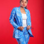 Sheela Rajkumar Instagram – One day at a time.
.
.
.
.
.
.
📷:@rootzstudios 
Pro:@a._john_pro 
🎬:@studio_by_3m

#sheela #picoftheday #tuesdaymotivation #lovemyself #besmile😊 #happysoul❤️ #naturephotography #lookbook