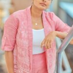 Sheela Rajkumar Instagram – “Choose to shine.”
*
*
*
*
*
📷:@rootzstudios 
Pro:@a._john_pro 
🍸:@shoutbarandcafe 
👗:@myntra

#Sheela #instagramreels❤️🌸 #trendingreels #beu #besmile #happysoul❤️ #lovemyself❤ #naturephotography #pinkpinkpink #rootzstudios #lookbook Porur. Chennai