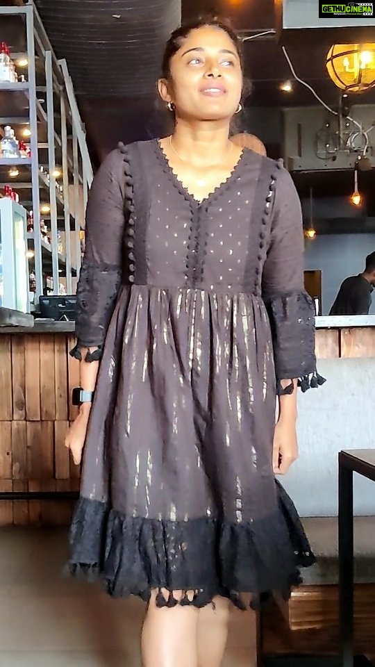 Sheela Rajkumar Instagram - "Look for the magic in every moment." *watch till end 😊 * * * * * * #Sheela #instareelsindia❤️ #lookwalk #lovemyself❤ #naturelover #picscomesoon #besmile😊 #lovequotes #happysoul❤️
