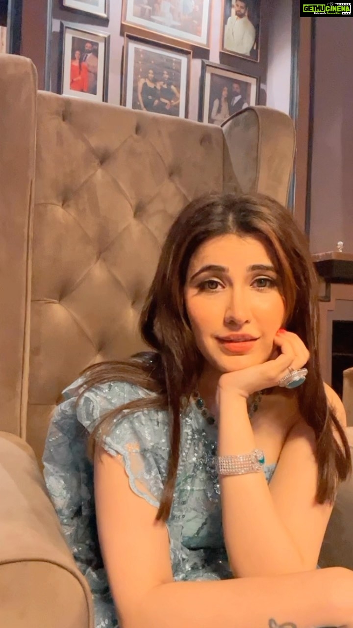 Sheena Bajaj Instagram - Saturday mood 💁🏼♀️