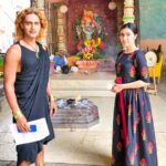 Sheena Bajaj Instagram – Ganapati Bappa moriya 🙏🏻🙏🏻
Iss saal Toh shoot and traffic kee vajaha se kanhee ja na sake…but Bappa doesn’t mind the old picture ❤️
Lots of wishes and love from both of us ❤️