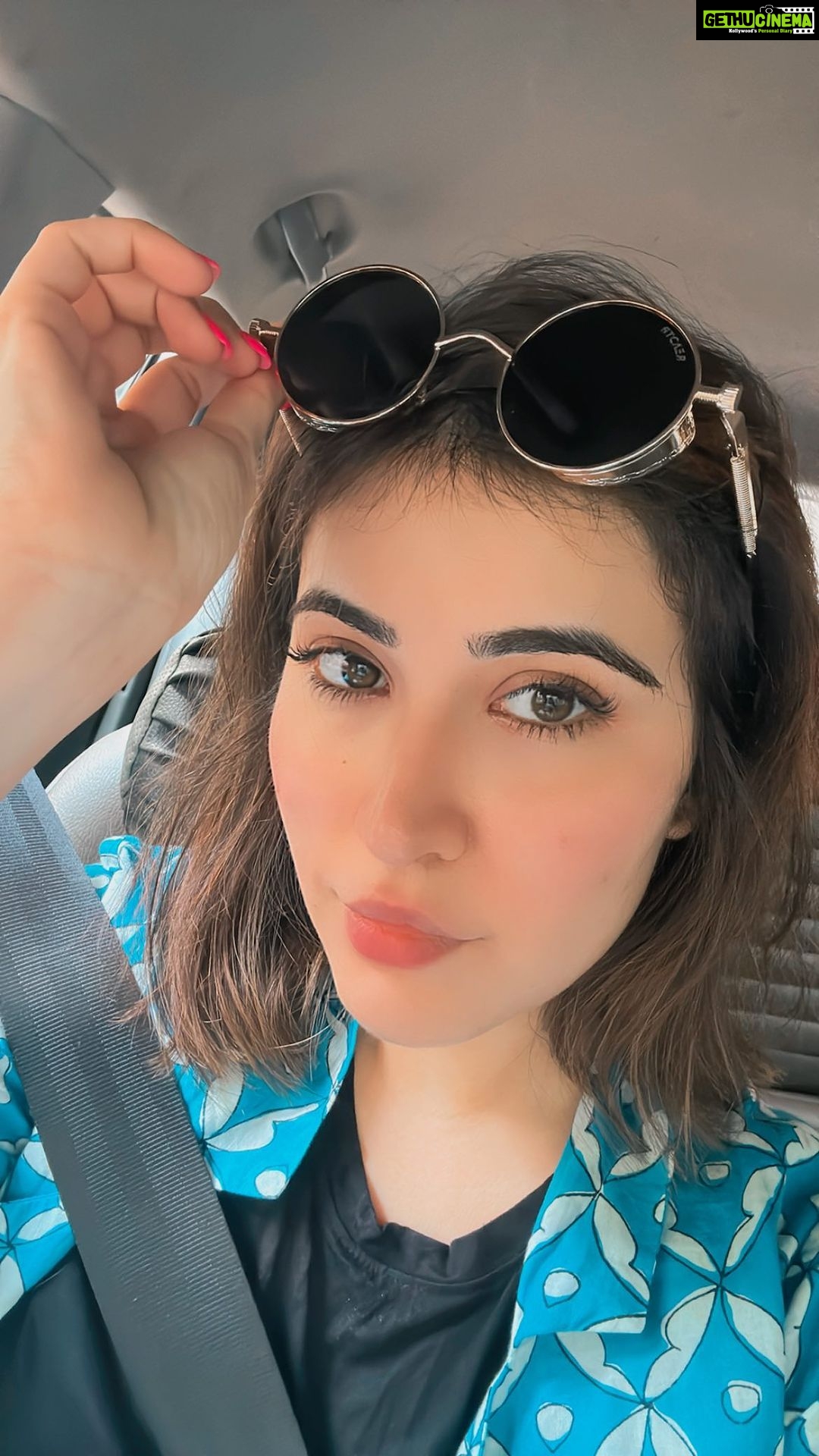Sheena Bajaj Instagram - Women 😍🤪🤣 Look transformation @rahul_creativeartdirector The beautiful ambience n services n transformations of this place @jeanclaudeolivierindia 😍always fun being here ✔️