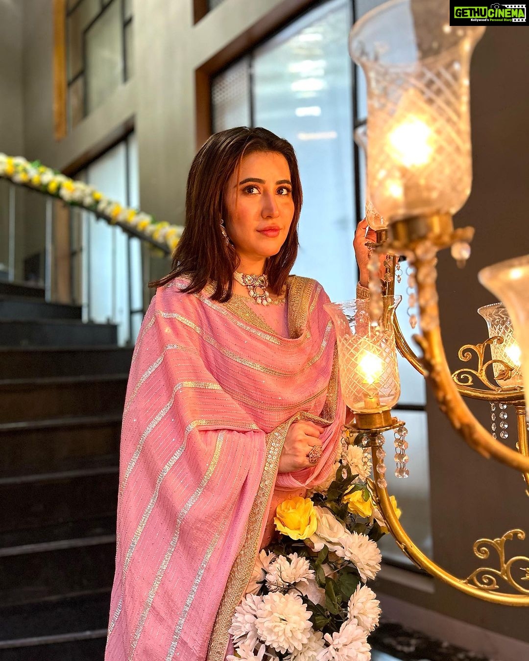 Sheena Bajaj Instagram - Happy Janmashtami ♥️💕to my Insta family ♥️