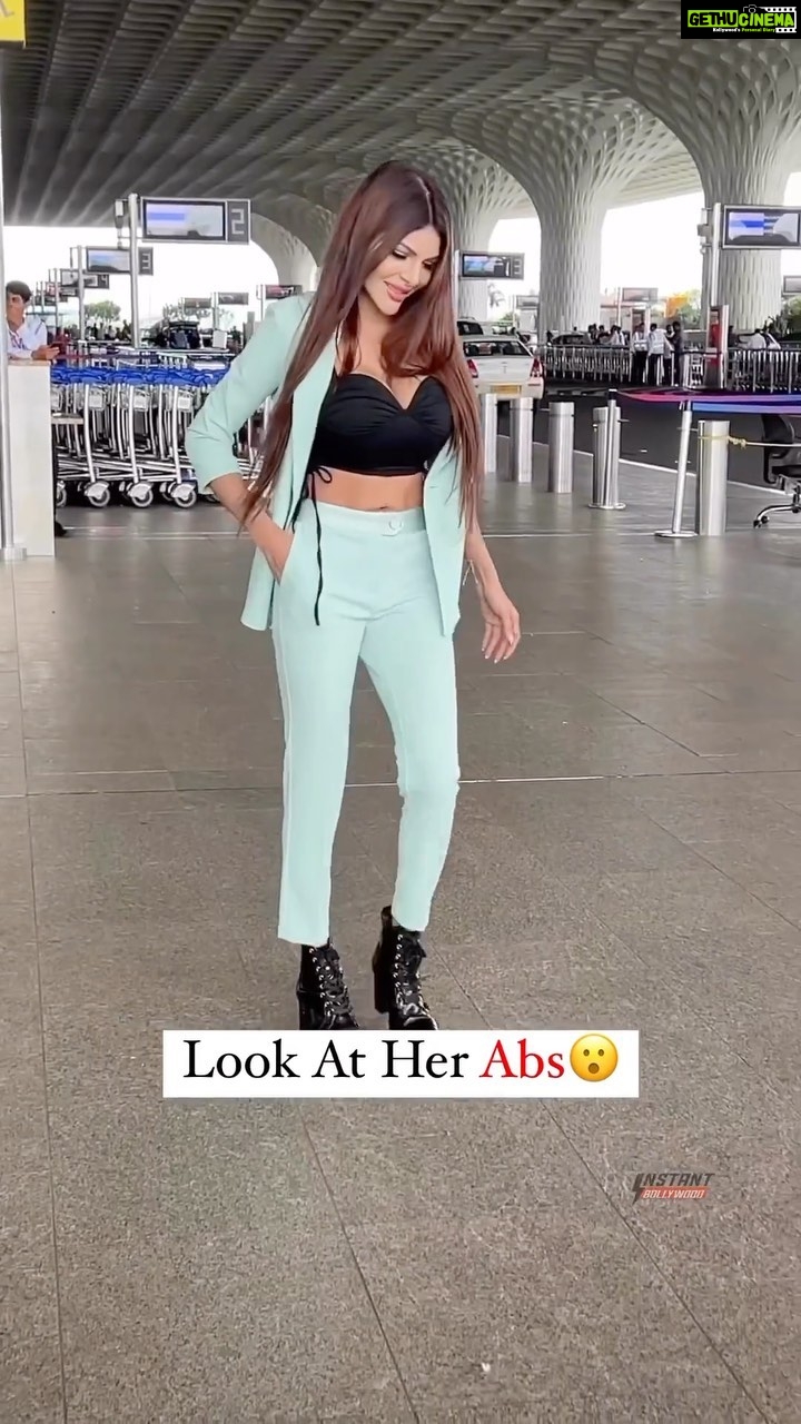 Sherlyn Chopra Instagram - Train harder | Eat better | Feel great!!! 🔥🔥🔥