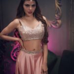 Sherlyn Chopra Instagram – Be aware that you are rare… 
#sass #glam #instagood 🔥🔥🔥