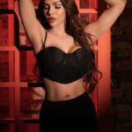 Sherlyn Chopra Instagram – #zarazara #instagood #instareels 🔥🔥🔥