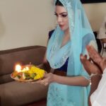 Sherlyn Chopra Instagram - Ganesh Pooja at @_sherlynchopra_ 's residence ⭐ #ganeshchaturthi #sherlynchopra