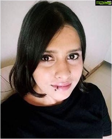Sherlyn Chopra Instagram - With hearts full of shock, grief & helplessness, we come together as one society and one nation for a peaceful candle march towards "Justice for Shraddha" on Sat, 26th November from 7pm to 8pm on Lokhandwala Back Road, Andheri West, Mumbai. #justiceforshraddha