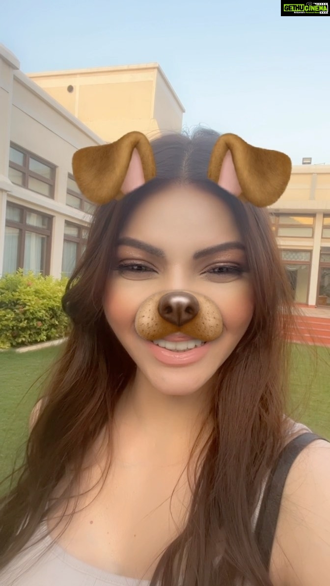 Sherlyn Chopra Instagram - #shenanigans 😛😛😛