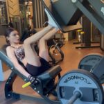 Sherlyn Chopra Instagram - #legpress #fitness #motivation 🔥🔥🔥