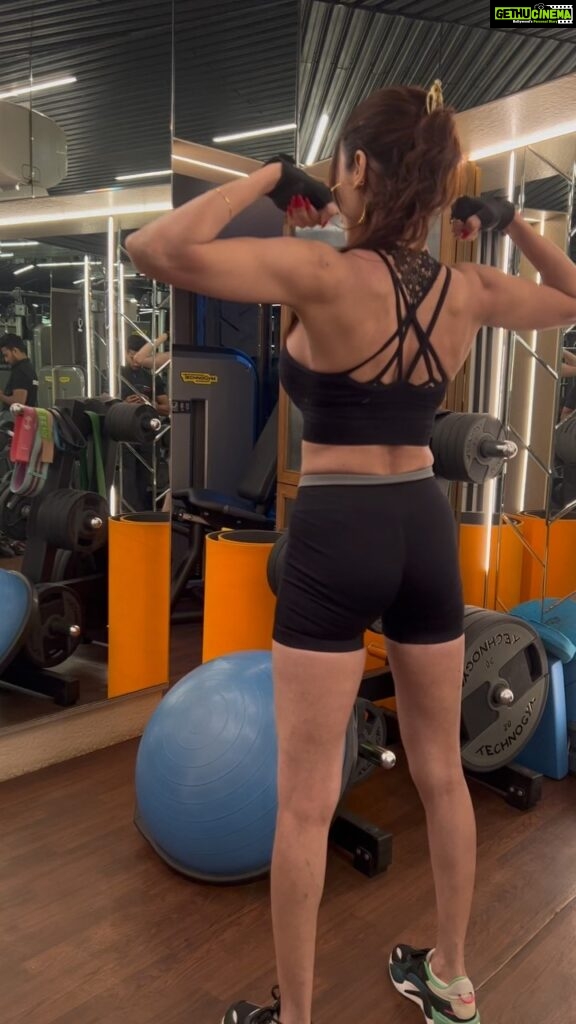 Sherlyn Chopra Instagram - Quit the SHIT, Get FIT! 🔥🔥🔥 #fitness #motivation #fab #fierce
