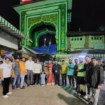 Sherlyn Chopra Instagram - Grand b’day celebration of dear @shakibahmedsiddiqi Shakib at Mahim! Also, visited Mahim Dargah and met Suhail Khandwani, trustee of Mahim Dargah & Haji Ali Dargah & Javed Parekh, trustee of Ajmer Dargah, Salim90, Rahim Hajimalang & many more guests. Mahim Dargah Mumbai