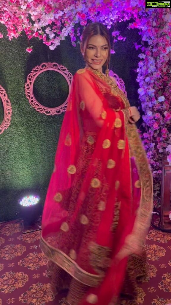 Sherlyn Chopra Instagram - At @payalrohatgi ‘s wedding reception! 🔥🔥🔥