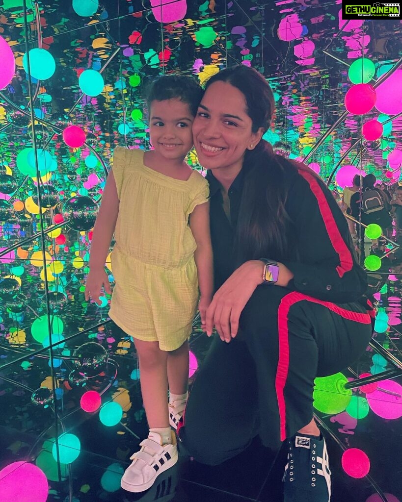 Shikha Singh Instagram - Amazed by this mirror maze at @nmacc.india ❤️ #mustvisit #makingmemories #us #babiesofinstagram #babies #baby #babygirl #mom #mommy #momlife #mother #motherdaughter #daughter #blessed #grateful #instagood #instagram #insta #instaphoto #photo #photooftheday #thankyou #explore #exploremore #mine