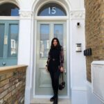 Shiny Doshi Instagram – “Embracing the winter chill in style ❄️🖤 #WinterElegance”

Wearing:- @a.la.modebyakanksha London, UK