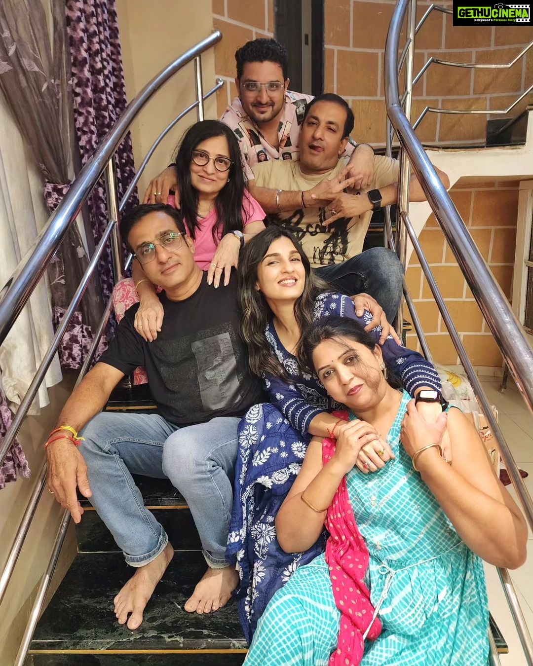 Shiny Doshi Instagram - ❤️परिवार❤️ Madhya Pradesh