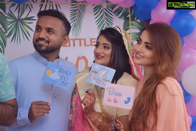 Shirin Kanchwala Instagram - Our family is about to get even cuter๐ Wishing you all the best for you & your baby-to-be. Happy for you @firozkanchwala @fatema0197 ๐ค๐ Mumbai, Maharashtra