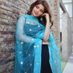 Shirin Kanchwala Instagram - Caption this? 👗 @lavanyathelabel 📸 @ajpictography Styled by @riyabhatu_ 💄 @makeup_glamandbeautyofficial_ Ekta Tripolis