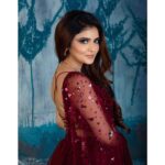 Shirin Kanchwala Instagram - Joy is the best makeup☺️ MUA @kajolrpaswwan 📸 @editmasterindia Outfit by @shlokakhialaniofficial Jwellery @kohar_jewellery