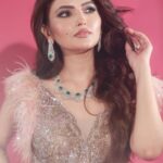 Shirin Kanchwala Instagram - Just turning heads & capturing hearts ♥️ Makeup by @makeupbysoniyaaa Shot by @karanhenry Jewellery @malkishjewels Hair @hairbymeenasomani Costume @dollyjstudio Heels @sana.k.official #makeupbysoniya #makeup #makeuplover #makeuplook #glam #glamour #jaipurmakeupartist #delhimakeupartist #instagram #instagood #inatadaily #instamood #insta #lookfortheday #viral #fyp #dubaimakeupartist Mumbai, Maharashtra