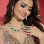 Shirin Kanchwala Instagram - There is no limit how much you can shine ✨ Makeup by - @makeupbysoniyaaa Hair by - @hairbymeenasomani Outfit - @dollyjstudio Jewelry - @malkishjewels photography - @karanhenry #makeupbysoniyaa #makeupartist #makeup #makeuplook #makeuplover #glam #weddingideas #weddmegood #fashionstyle #fashion #outfitoftheday #glamour #makeup #dollyj #mumbaimakeupartist #delhimakeupartist #dubaimakeupartist #instagram #instagood #instadaily #instafashion #viral #fyp