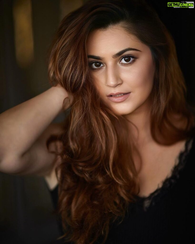 Shivaleeka Oberoi Instagram - Life in color & monochrome! What’s your pick 🍫 or 🖤?