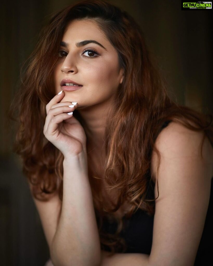 Shivaleeka Oberoi Instagram - Life in color & monochrome! What’s your pick 🍫 or 🖤?