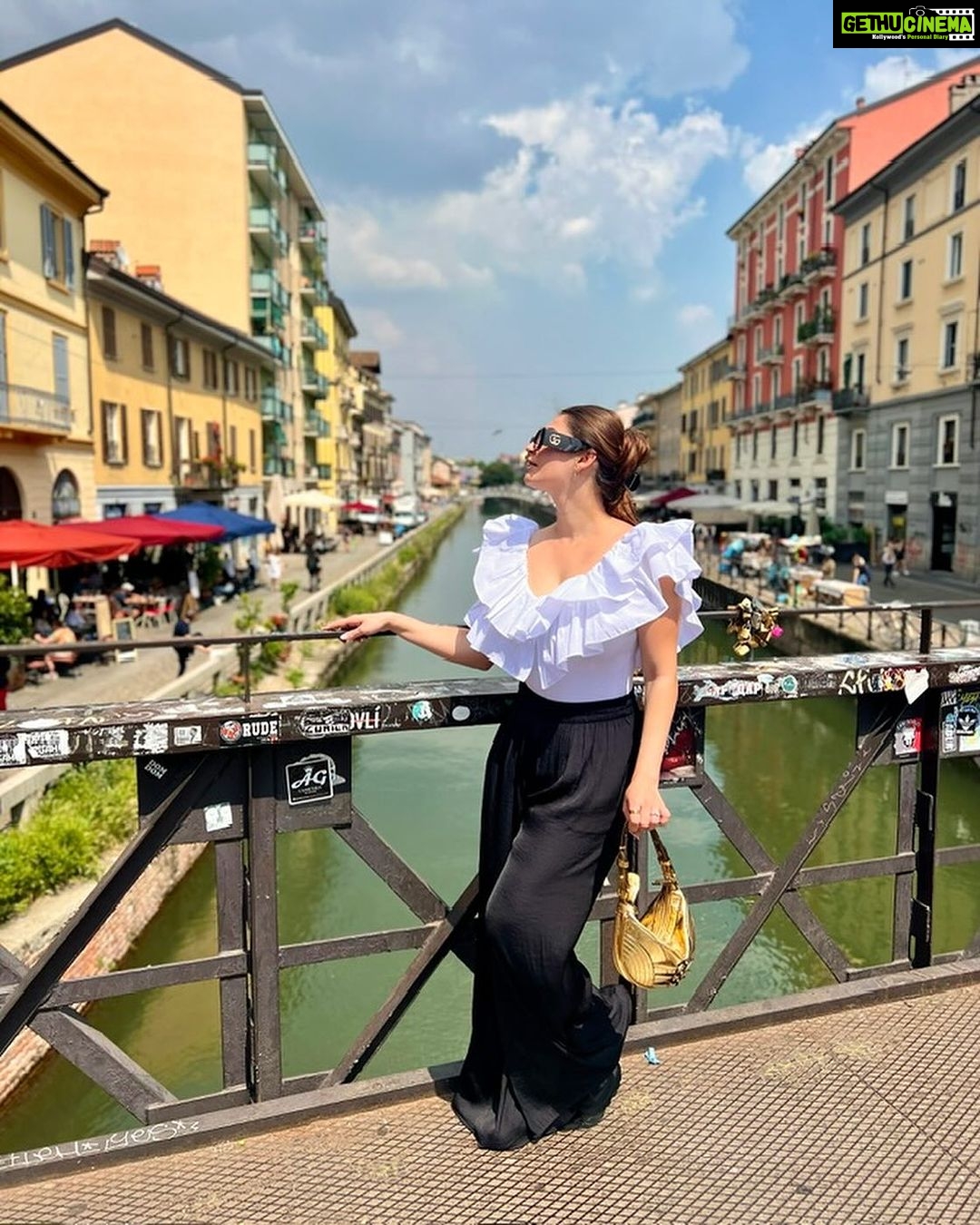 Shivaleeka Oberoi Instagram - The only few photos left in my phone..🥲 Reminder : Backup your phone! 😩