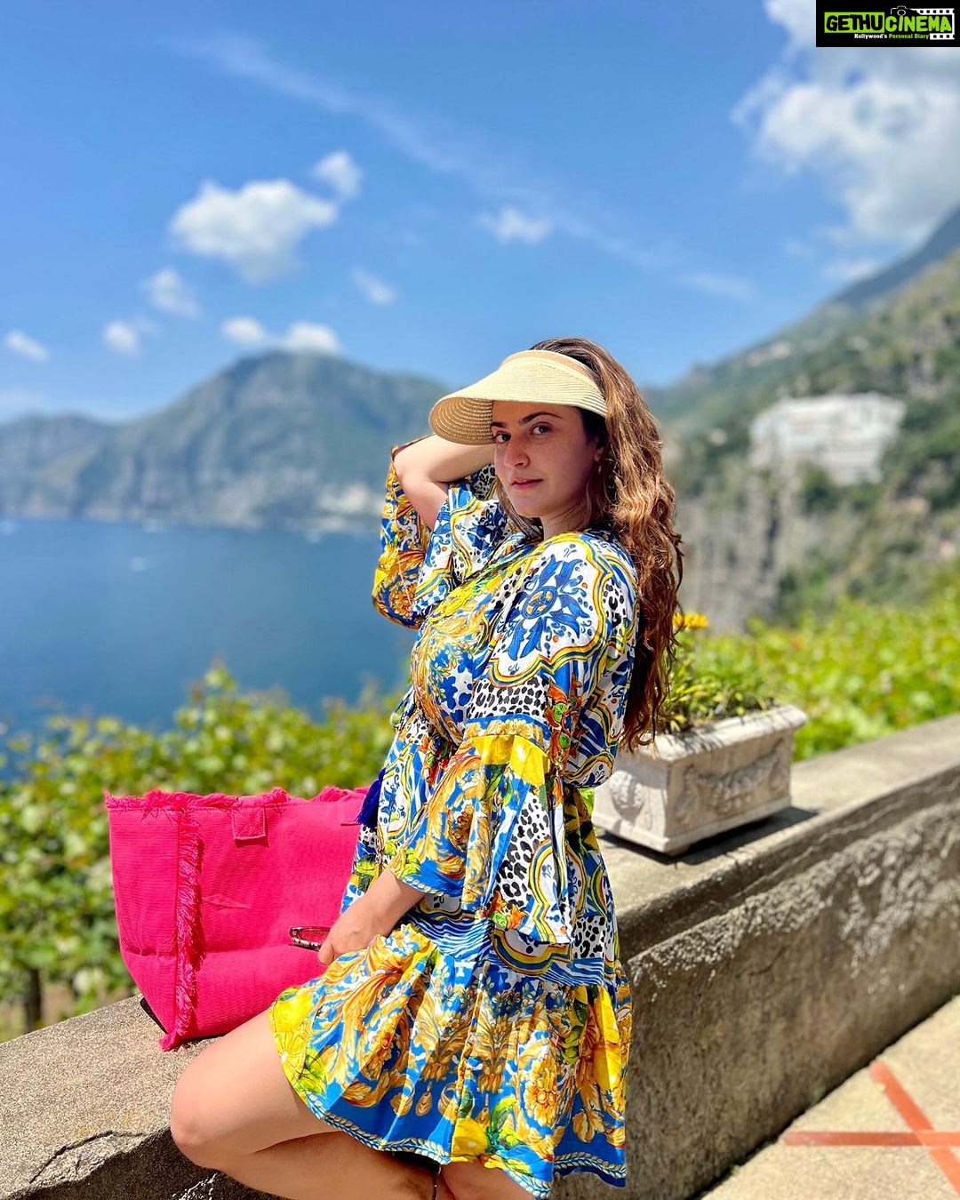 Shivaleeka Oberoi Instagram - Postcards from Positano 🍋🌊 Positano, Amalfi Coast, Italy