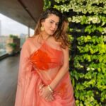Shivaleeka Oberoi Instagram – Fineee like sunshinee 🌞🧡