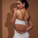 Shivangi Khedkar Instagram - Newest obsession 👜 @shopoddcat . . . @vegastar.entt Photography by @keyur_shailesh #newbag #newcollection #obsession #oddcat #vegastartalent