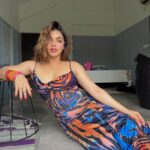 Shivani Jha Instagram - Pretty on purpose (Foodbumpgamestrong)