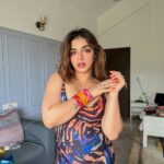 Shivani Jha Instagram - Pretty on purpose (Foodbumpgamestrong)