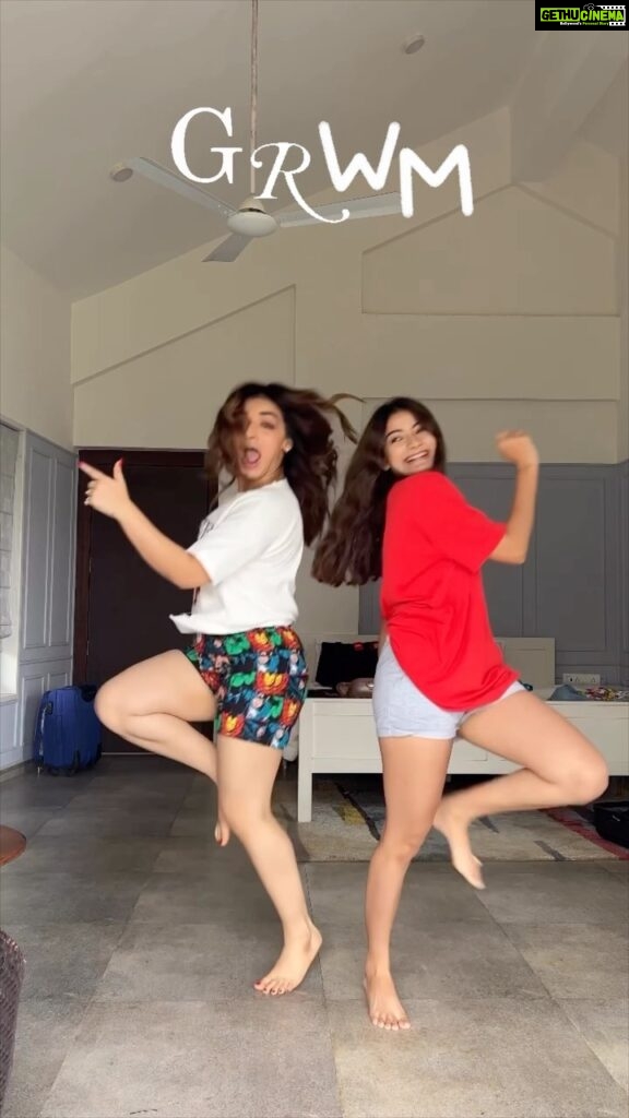 Shivani Jha Instagram - Our closet must have an attitude bc it keeps throwing fits >>> #reels #explore #grwm #outfit #outfitinspo #trending #viral #merijaan #trendingsong #pinterest #girls #style #ootd #shivanijha #dresses #merijaanejaan #manikarnikafilms #tikuwedssheru