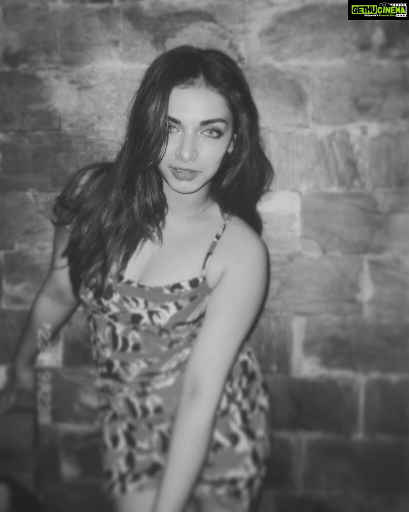 Shivani Jha Instagram - Boooo 👻 Shivani Jha