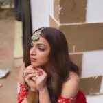 Shivani Jha Instagram – Main kaisi lag rahi hu?🙈

#Shivanijha #reels #viral #bhagyalakshmi