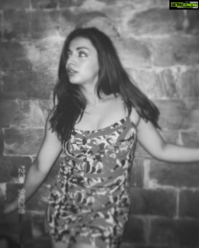 Shivani Jha Instagram - Boooo 👻 Shivani Jha