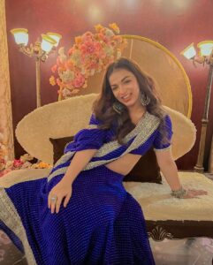 Shivani Jha Instagram - Happy Ganesh Chaturthi 🤍

Fav time of the year🌸

#Shivanijha #bhagyalakshmi