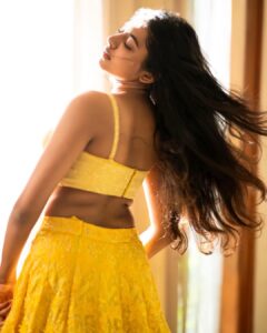 Shivani Rajashekar Instagram - It’s Naa Bday Poda !!!💛
Styling @officialanahita 
Outfit @varunchakkilam 
PC @infini8stories