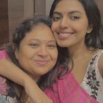 Shivani Rajashekar Instagram - An impromptu Family dinner and Rakhi celebration 💕🧿 @shivathmikar @esshithaguna @shriyag_19 sorry for posting 😬😛 But honestly , we missed you guys ❤️