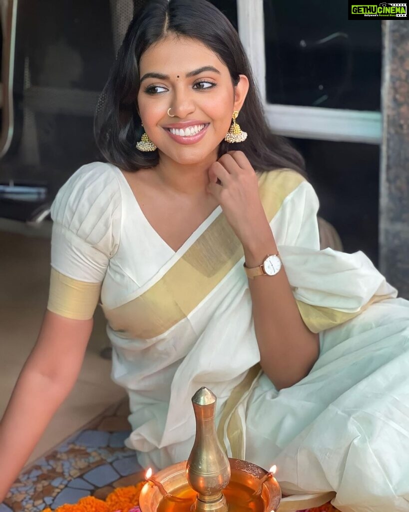 Shivani Rajashekar Instagram - Onam Aashamsakal 🤍 #Onam #HappyOnam