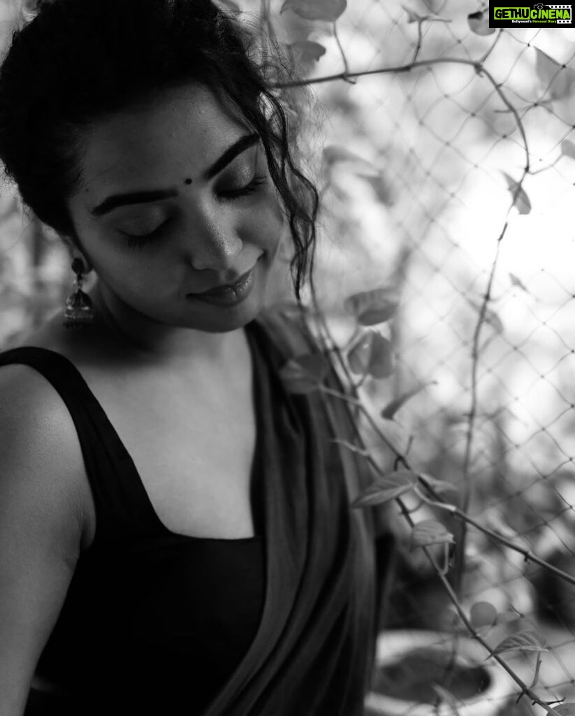 Shivathmika Rajashekar Instagram - The many moods 🖤