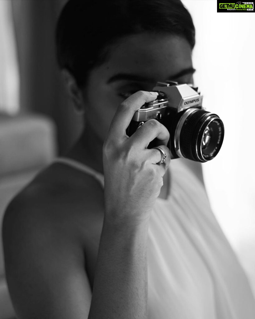 Shivathmika Rajashekar Instagram - The many moods 🖤