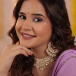 Shivshakti Sachdev Instagram - Narang Mere Sang - Episode 1: Get ready with me for Navratri featuring the enchanting @Forever52india makeup products. Navratri prep is an absolute blast, and Forever 52 makes it even more special. Each day infuses our lives with vibrant colors and fresh meaning. Join me in trying out this captivating Navratri makeup look and share your thoughts in the comments below. But wait, there's more! Forever52 is hosting an epic giveaway, offering a chance to win fabulous gifts. Don't miss out on this incredible opportunity. Head over to their page and follow them now. 🌼💄 💜 #Forever52Navratri #NavratriGlam #FestiveMakeup #Collab #Forever52Makeup #GlowWithForever52 #F52NavratriLook Mumbai - मुंबई