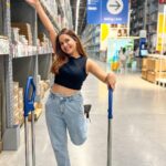 Shivshakti Sachdev Instagram - Playing Ghar Ghar at Ikea #ikea #shopping #love #vlog #happytimes #homedesign #mumbai IKEA