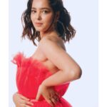 Shraddha Sharma Instagram – Only Slay and Play! ✨✨✨✨✨✨✨✨✨✨
Which one’s your favourite? 

Pictures- The coolest @ankitanevrekar_photography 
Styling-My babe @catandthecloset 
Make up and Hair- @anishachawla 

Thank you @myqyuki for letting me use your awesome studio❤️

@yourseventfully @ye.rosy