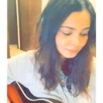 Shraddha Sharma Instagram -