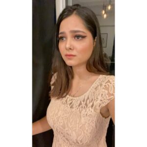 Shraddha Sharma Instagram - Best caption wins a follow back!