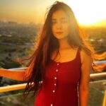 Shraddha Sharma Instagram - To celebrate being in good health again, I clicked a golden hour picture 🐞❤️